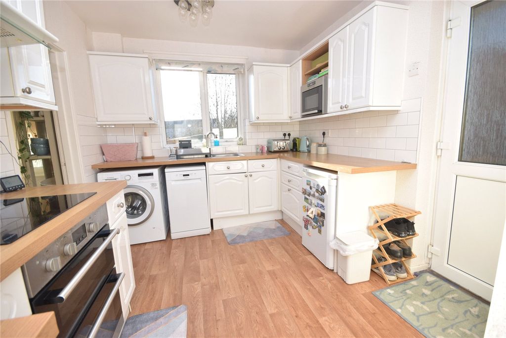 Property photo 3 of 18 Picture No. 22