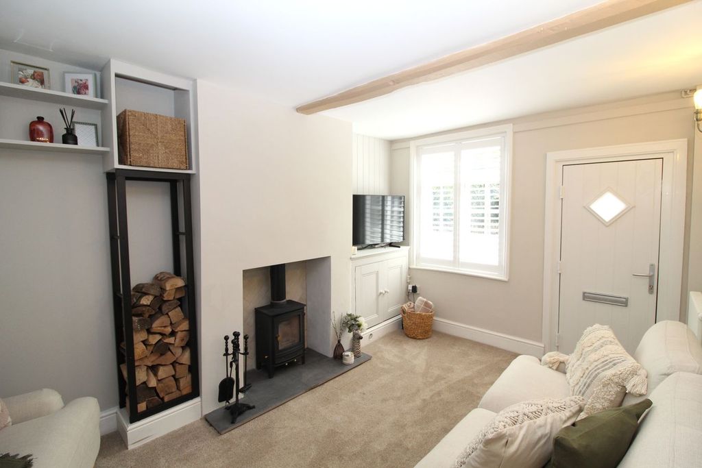 Property photo 3 of 15