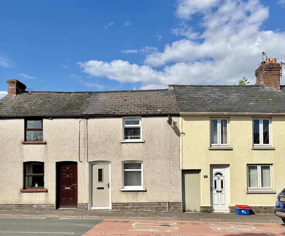 Property photo 1 of 18