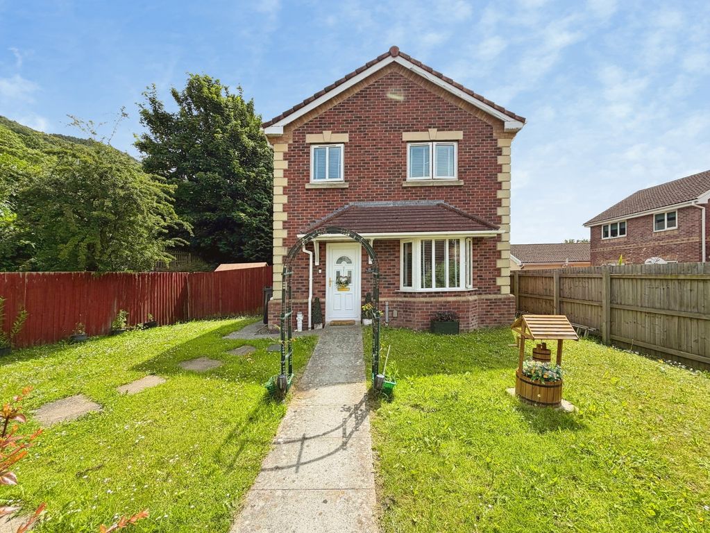 Property photo 1 of 23