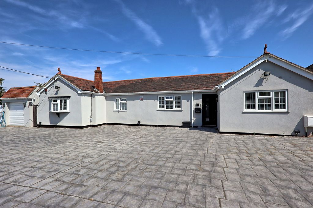 Property photo 2 of 56