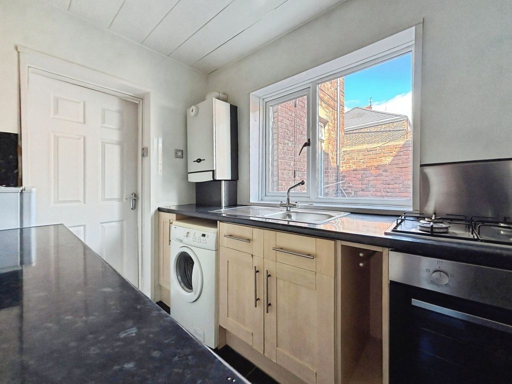 Additional image 9 of 2 bed flat for saleGladstone Street, Hebburn NE31