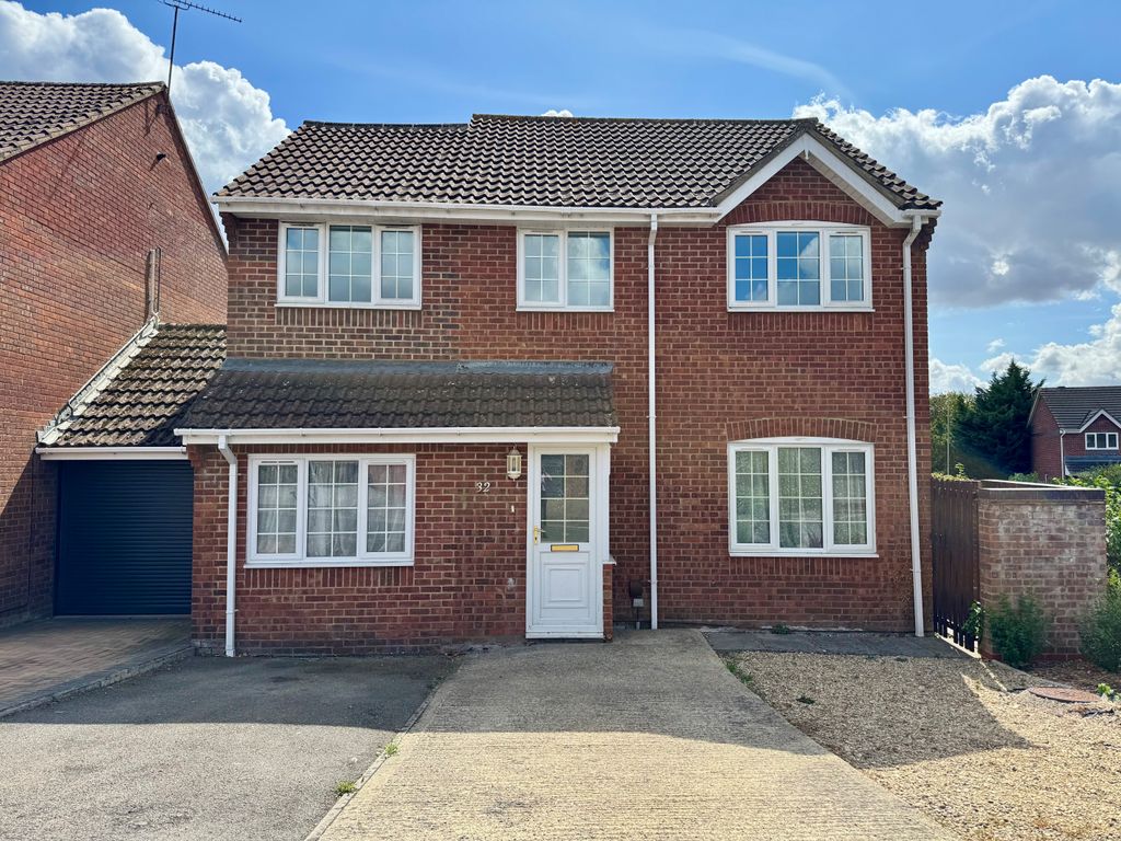 Property photo 1 of 12 F