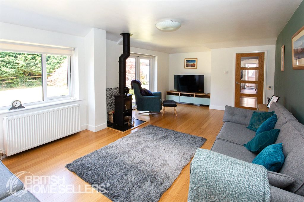 Property photo 3 of 18 Picture No. 36