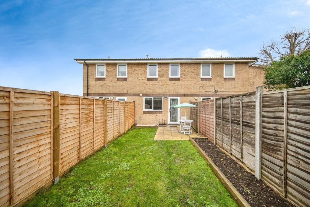 Property photo 2 of 16 Pbox-Img.Jpg