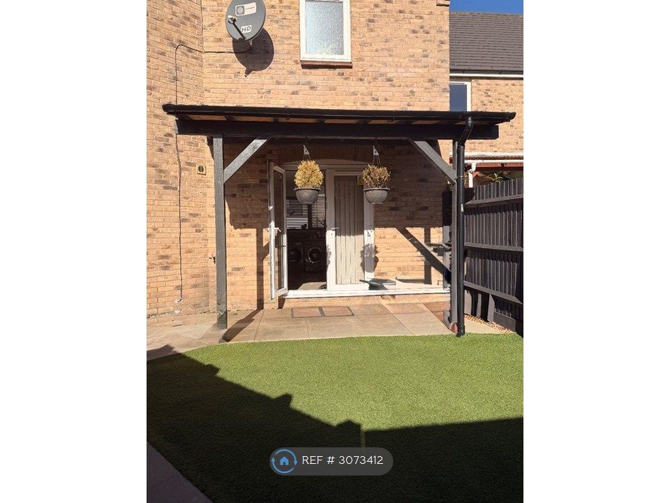 Property photo 3 of 27