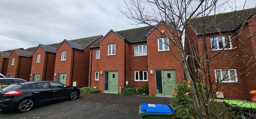 Property photo 2 of 4 Img-20251030-Wa0113.Jpg