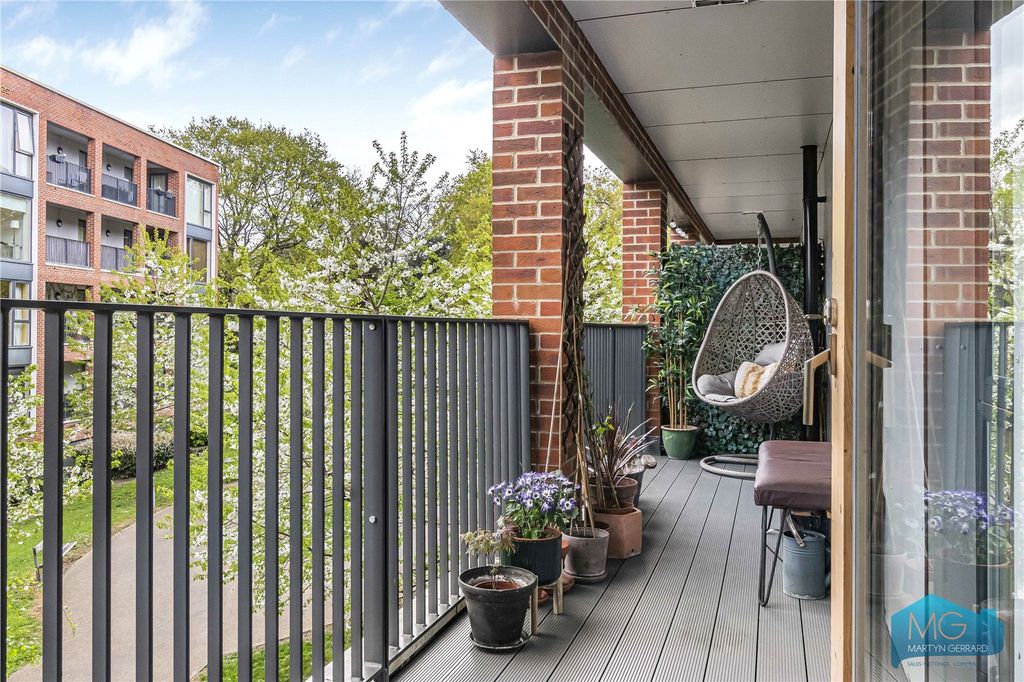 Property photo 2 of 22 Picture No. 05