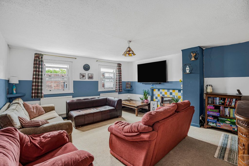 Property photo 3 of 16 Picture No. 03
