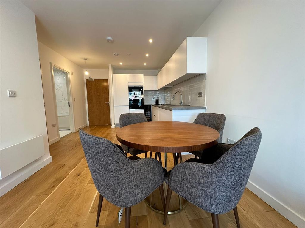 Property photo 1 of 6 Dinning.Jpg