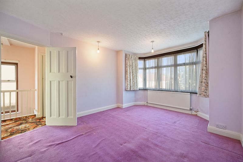 Property photo 3 of 13 Photo 6