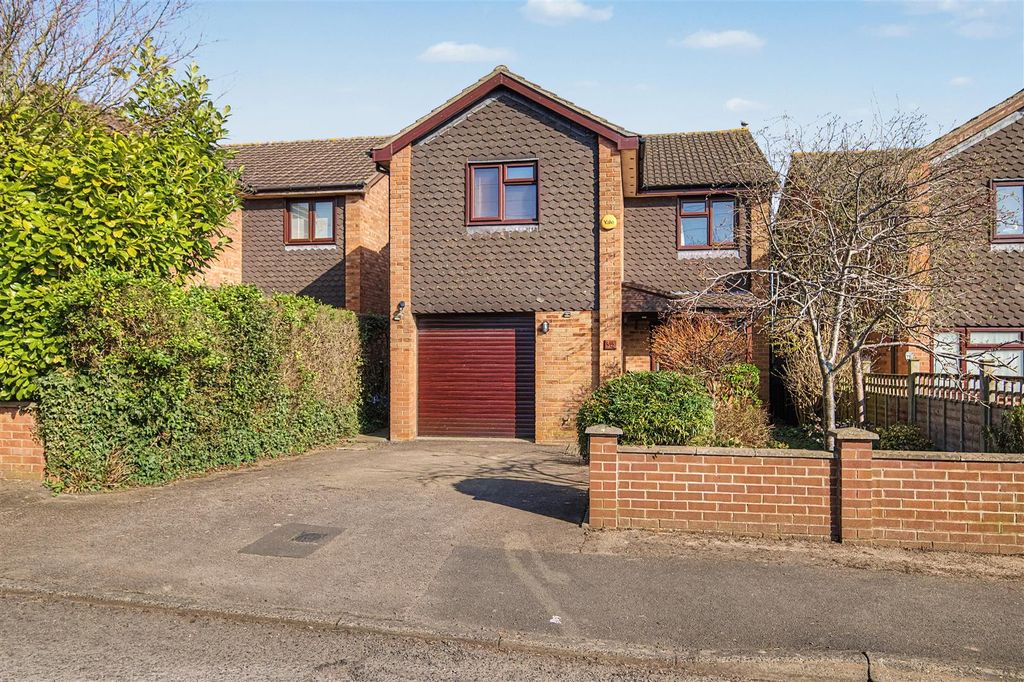 Property photo 1 of 23