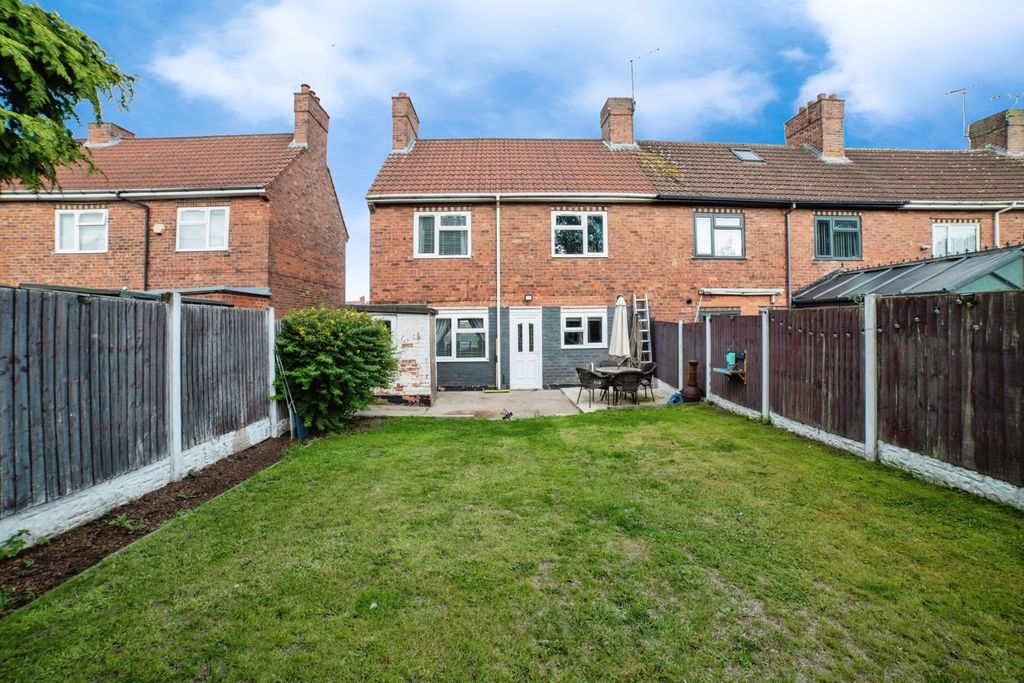 Property photo 3 of 17 Photo