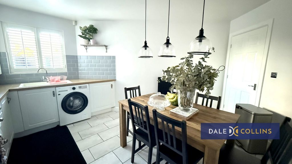 Property photo 2 of 23 Photo 17