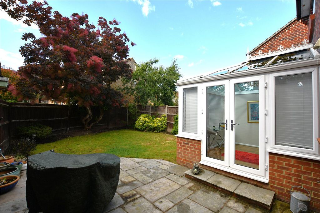 Property photo 2 of 12 Picture No. 26