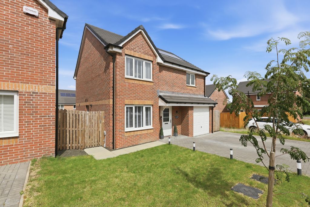 Property photo 1 of 33