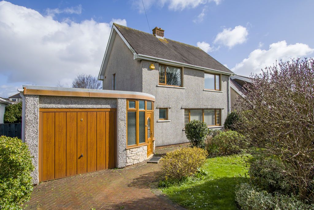 Property photo 1 of 31 Photo 17