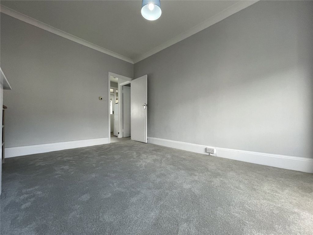 Property photo 2 of 15 Picture No. 06