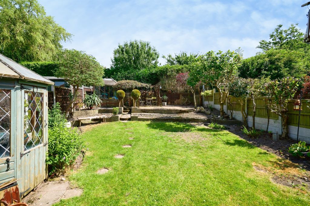 Property photo 2 of 20