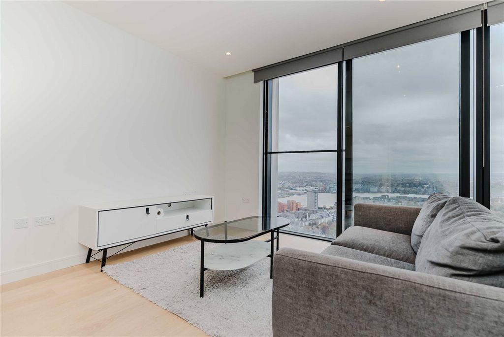 Property photo 2 of 15 Picture No. 54