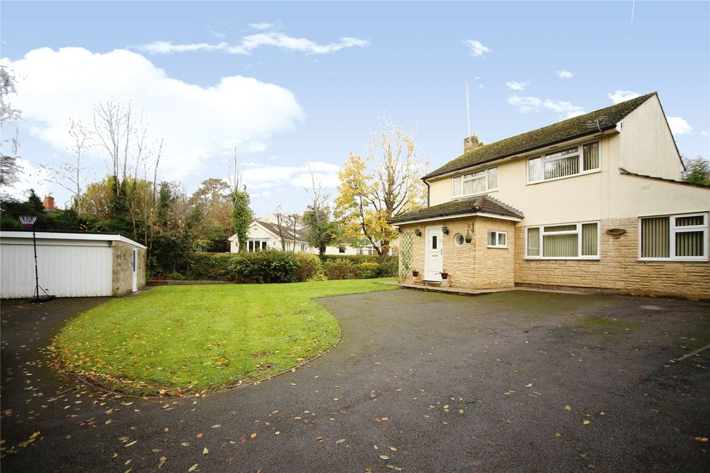 Property photo 1 of 18 Picture No. 04