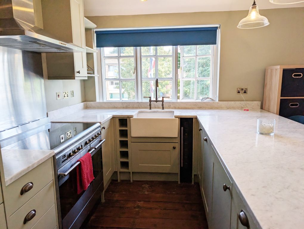 Property photo 3 of 20 Kitchen 2