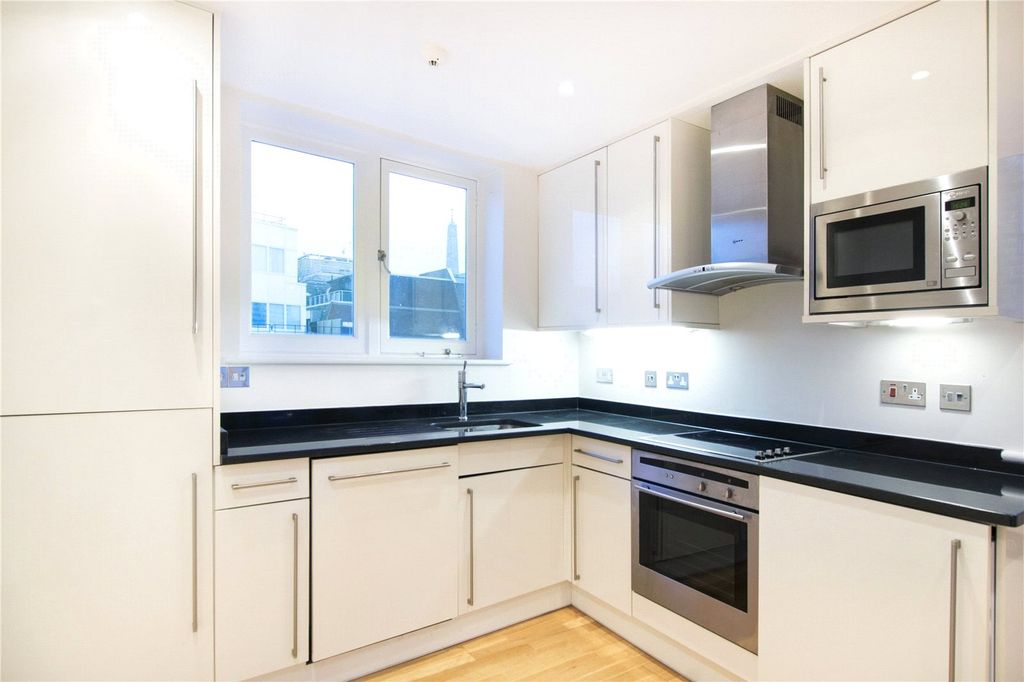 Property photo 3 of 13 Picture No. 39