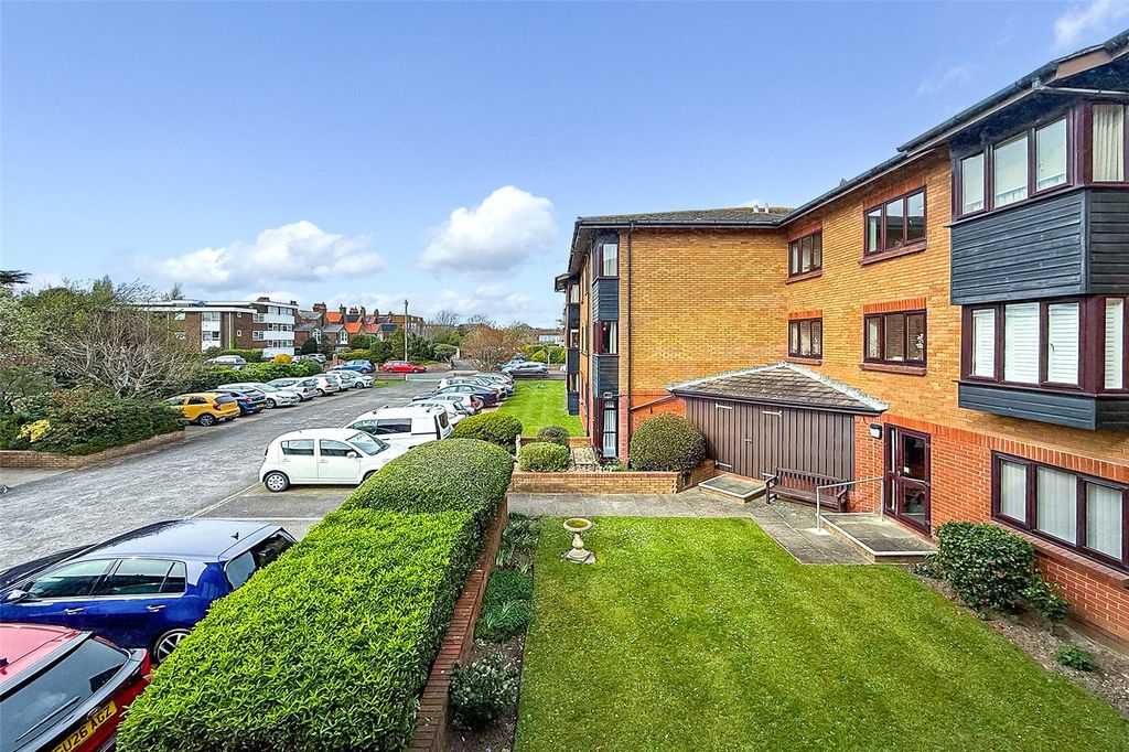 Property photo 1 of 9 Picture No. 07