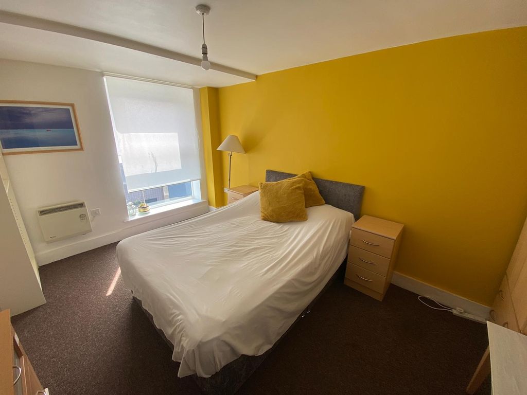 Property photo 3 of 4