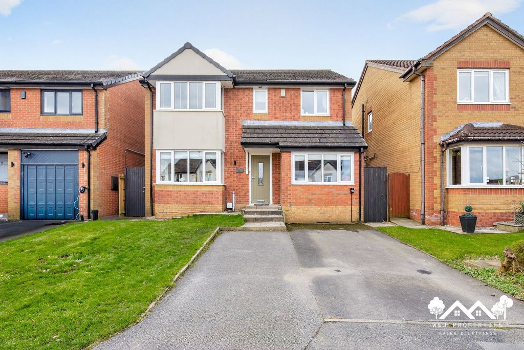 Property photo 1 of 38