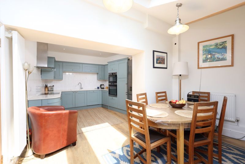 Property photo 2 of 19 Dining Area