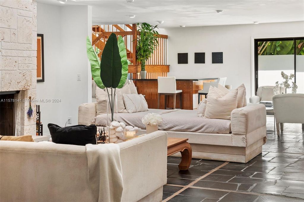 Property photo 2 of 34 <Alttext/>