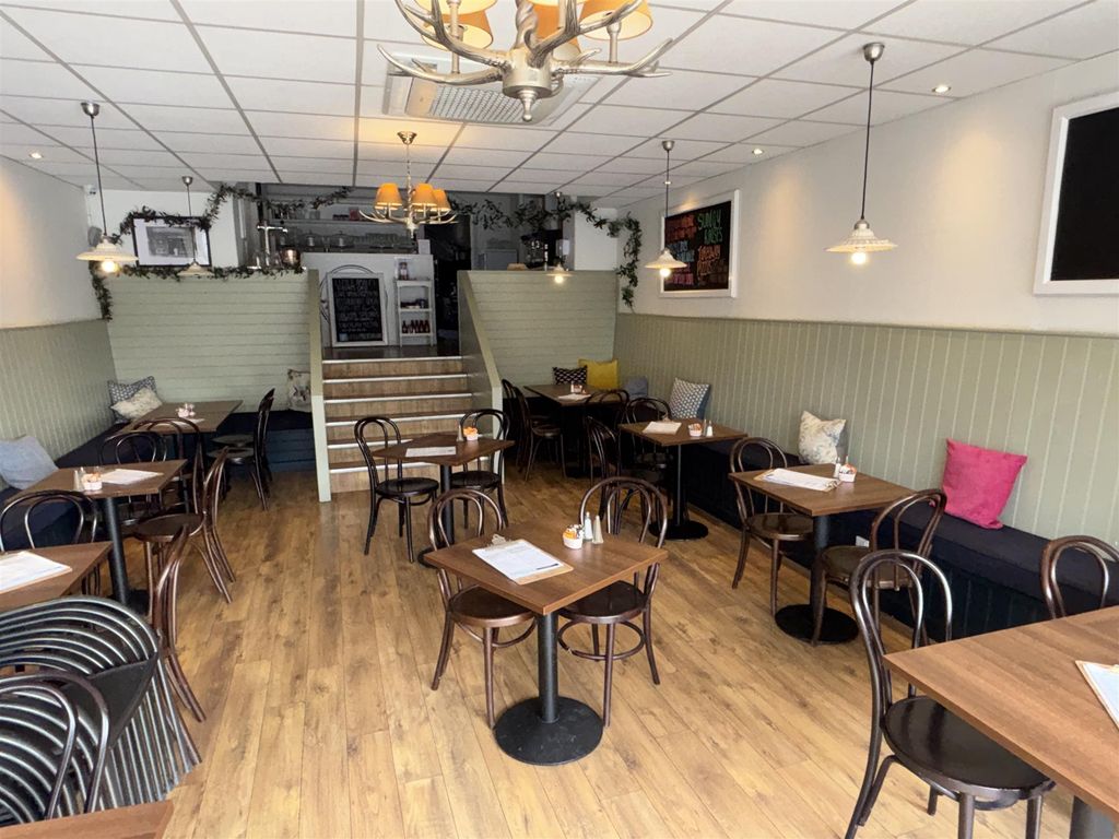 Property photo 1 of 7 Photo 0