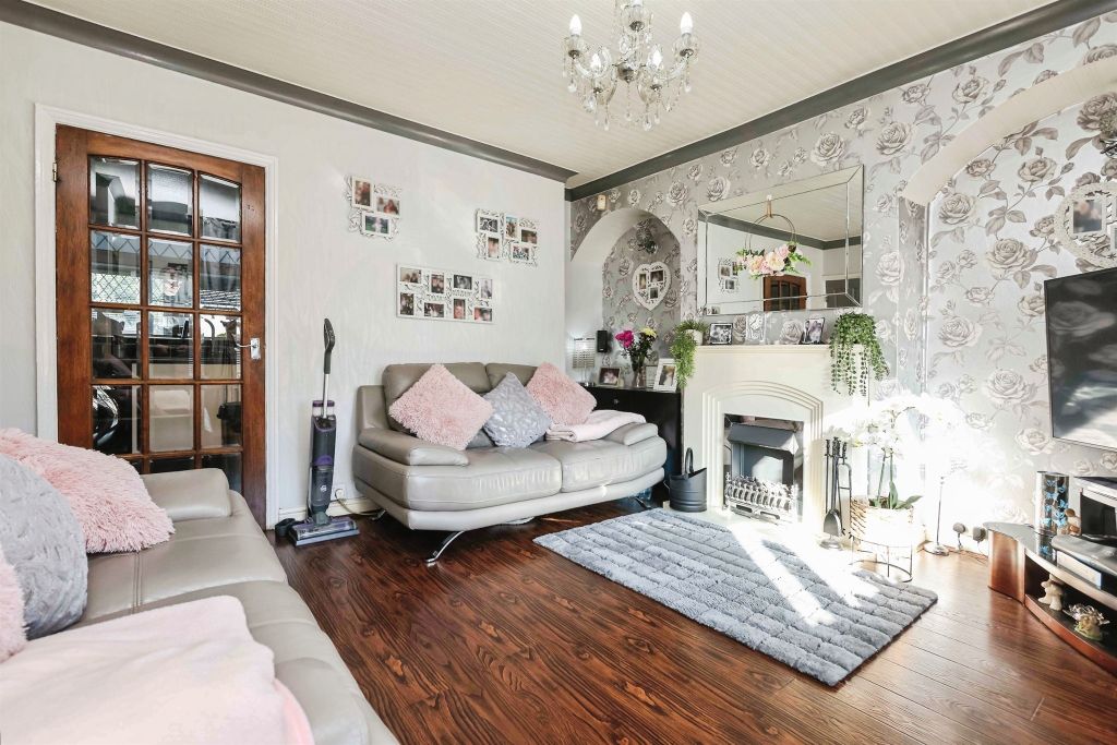 Property photo 2 of 15