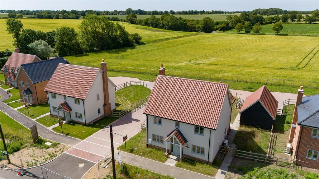 Property photo 1 of 17 Monks Lodge_4.Jpg