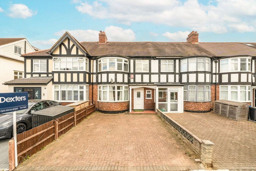 Property photo 1 of 8