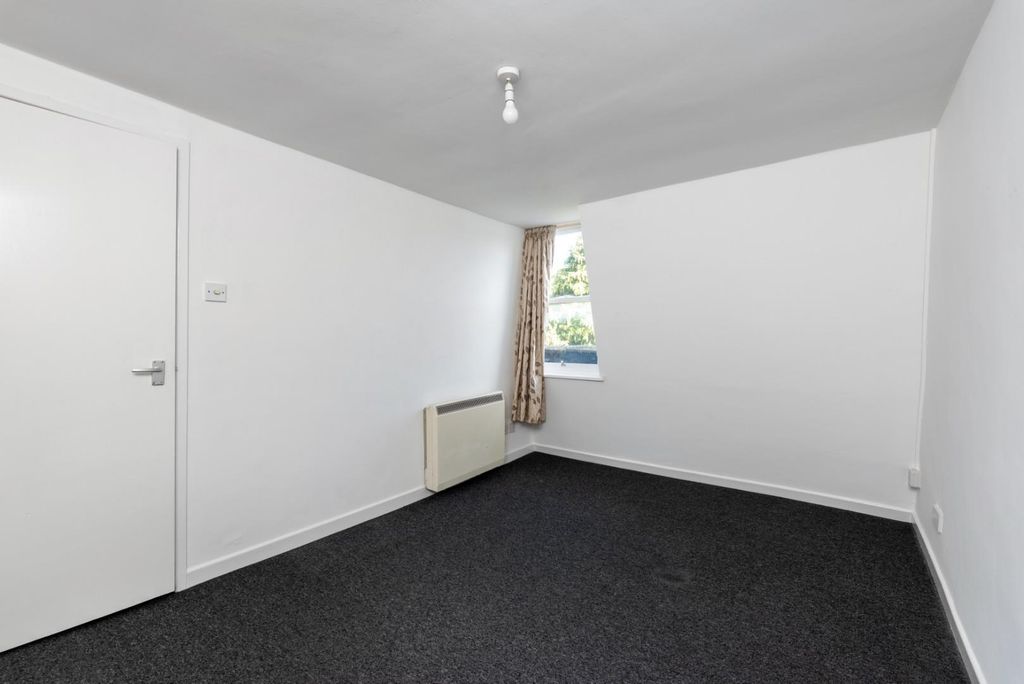 Property photo 3 of 11 Photo 4.Jpg