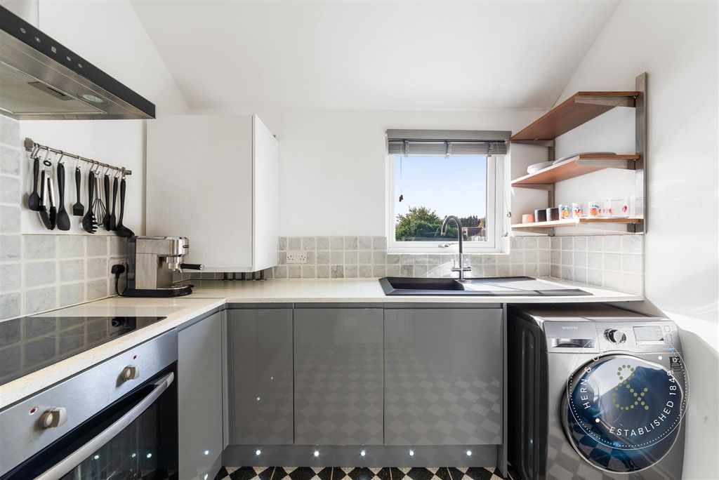 Additional image 10 of 2 bed flat for saleYork Street, Canton CF5