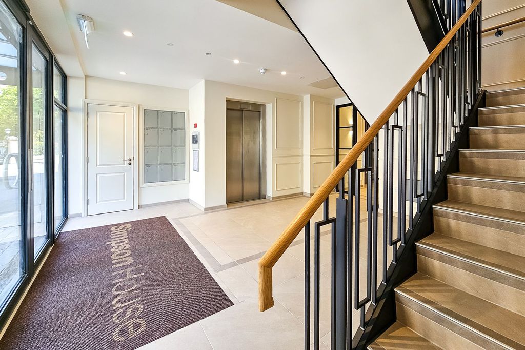 Additional image 13 of 2 bed flat to rent11 Windsor Court, Clarence Drive HG1