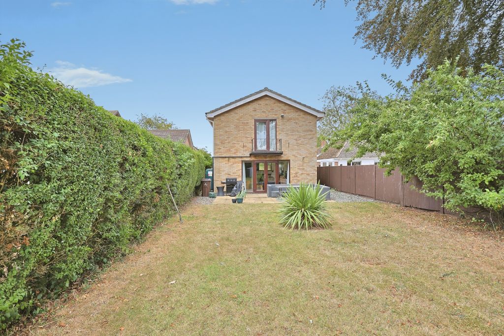 Property photo 2 of 23