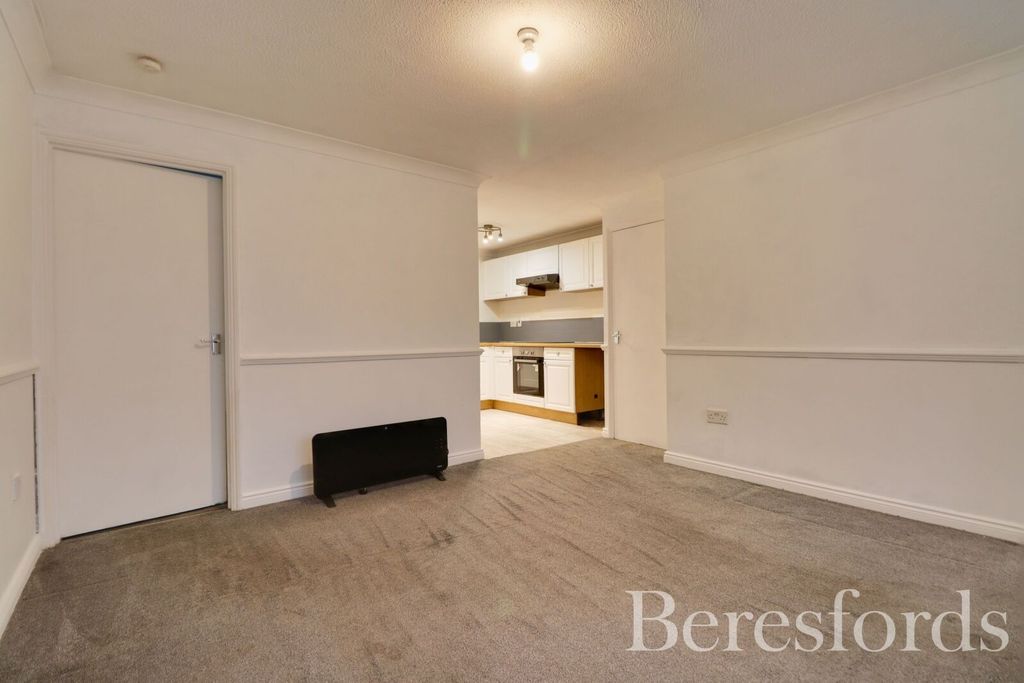 Property photo 3 of 9 Picture No. 02