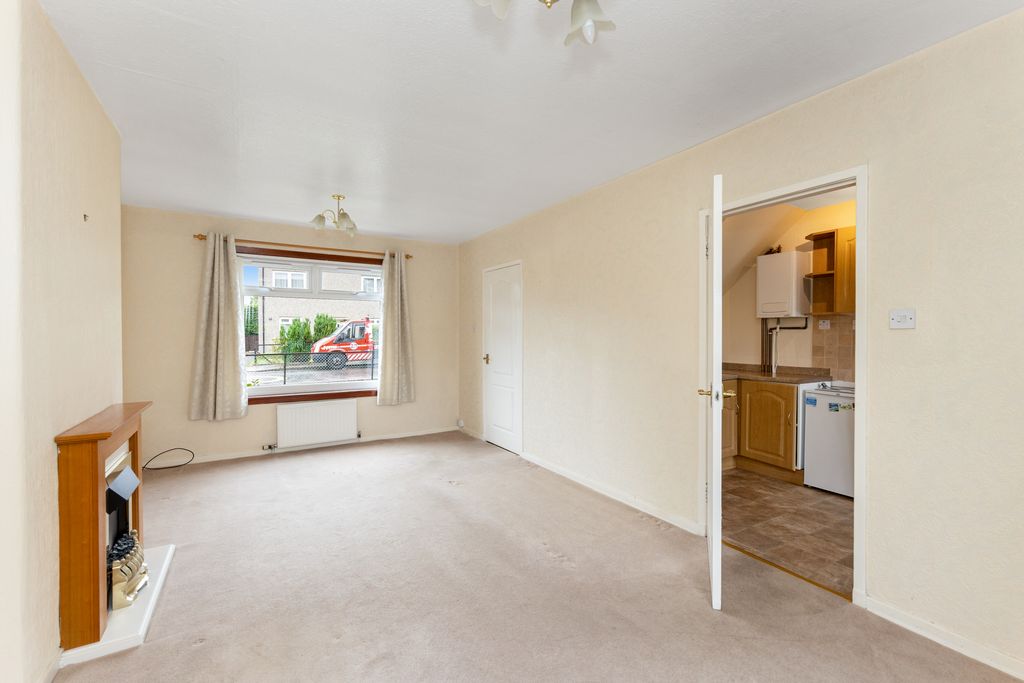 Property photo 3 of 16 Property Image 3