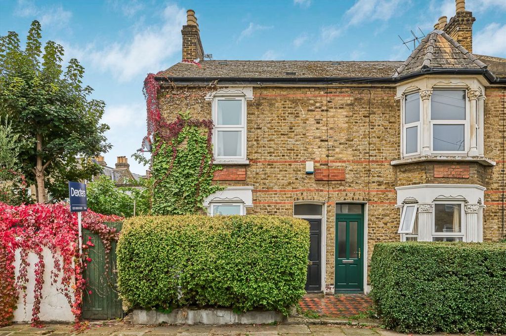 Property photo 1 of 6