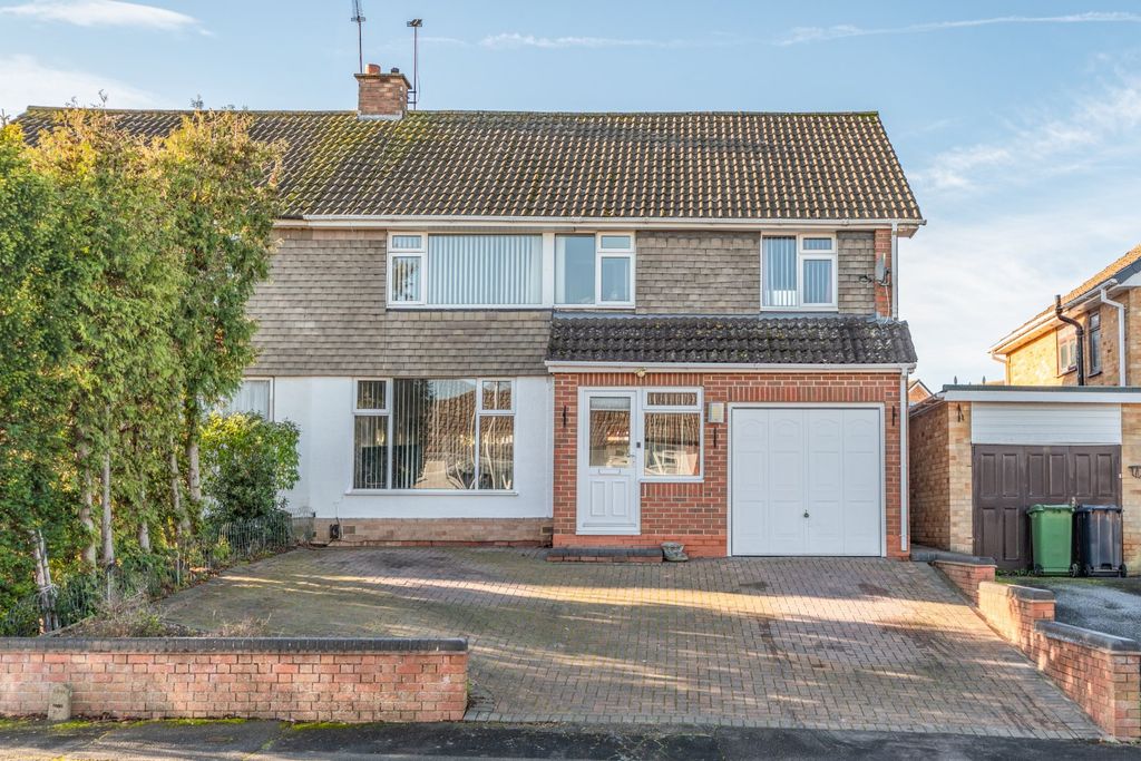 Property photo 1 of 15 Picture No. 16