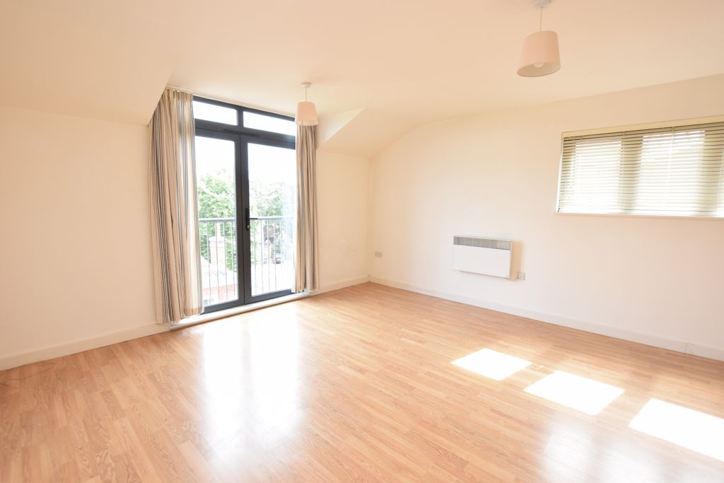 Property photo 3 of 8