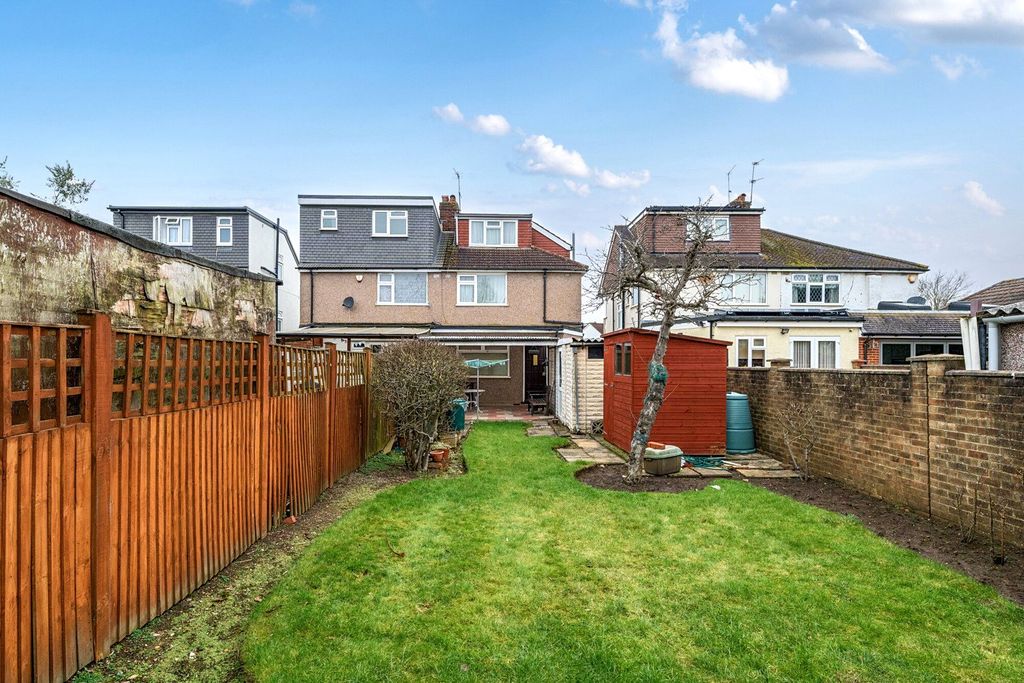 Property photo 2 of 16 2