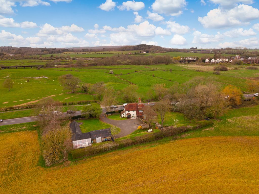 Property photo 1 of 20