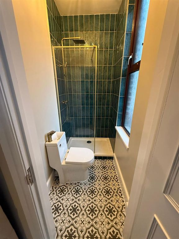 Additional image 20 of 5 bed semi-detached house to rentDenmark Road, Gloucester GL1