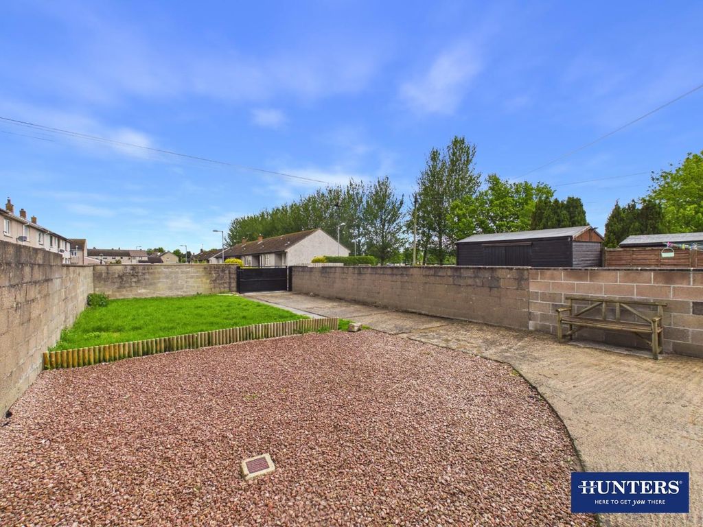 Property photo 2 of 21 Rear Garden