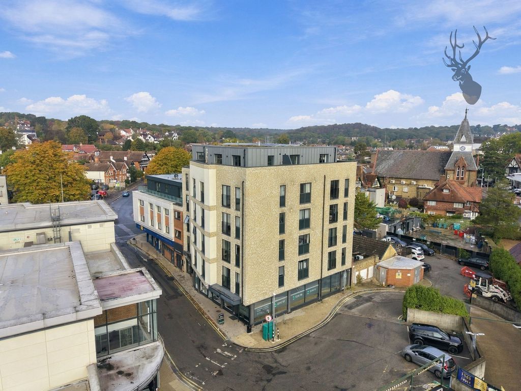 Property photo 1 of 20